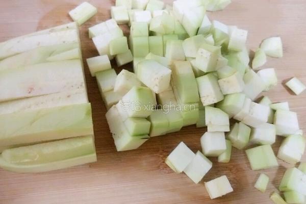 茄子打卤面的做法图解3