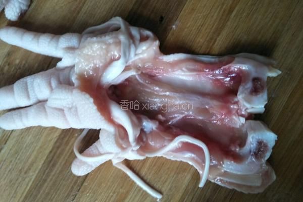 鸡爪快速去骨的做法图解6