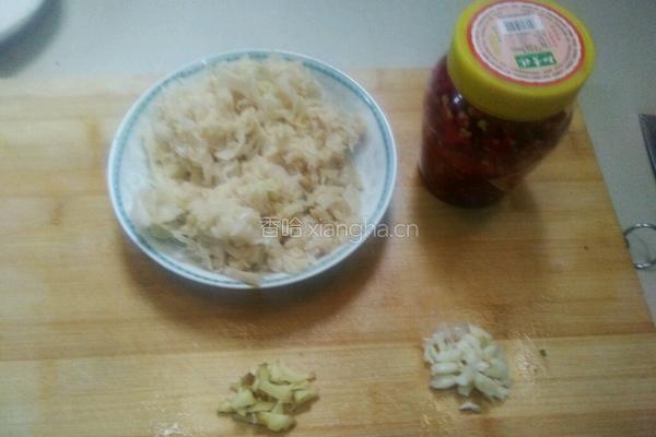 家常酸包菜的做法图解1