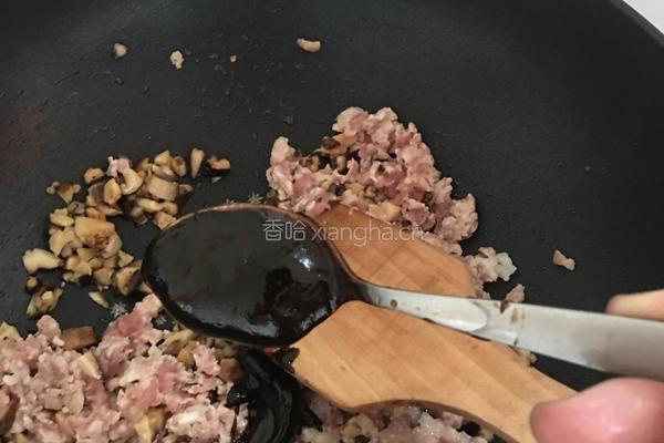 拌酱面的做法图解4
