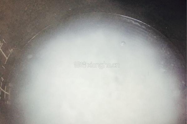 宝宝香菇瘦肉菠菜粥的做法图解3