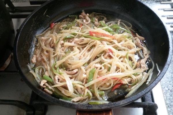 肉丝炒土豆的做法图解8