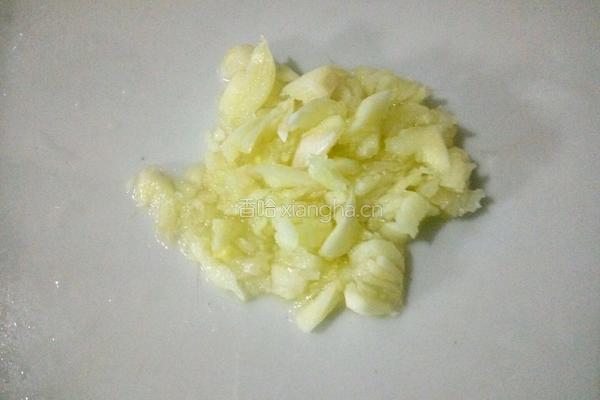 清炒卷心菜的做法图解2