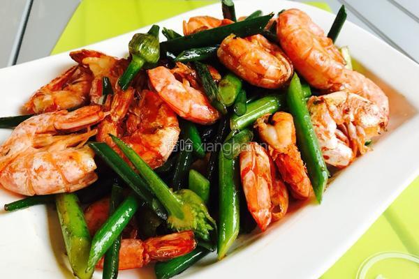 香炒蒜苔阿根廷红虾的做法图解15