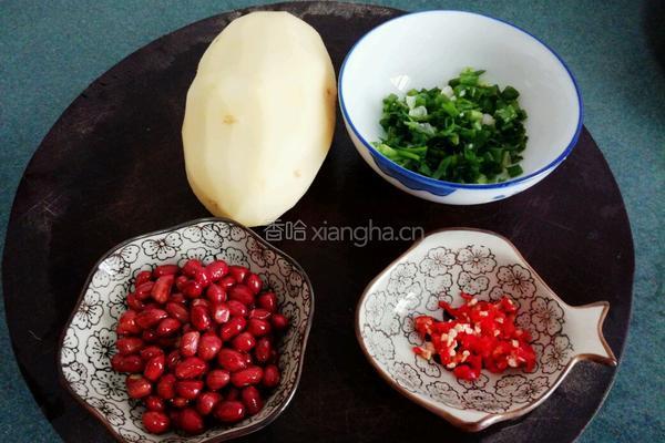 凉拌土豆的做法图解1