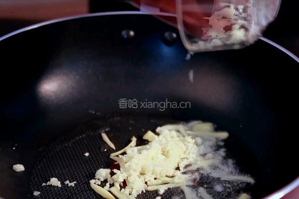 鲍汁凤爪的做法图解3