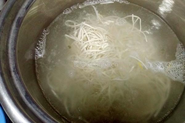 芽菜小面的做法图解7