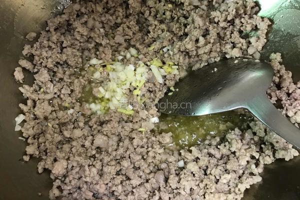 肉末茄条的做法图解6