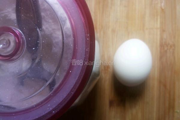牛奶鸡蛋布丁的做法图解1