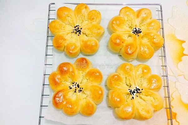 椰蓉花形面包的做法图解19