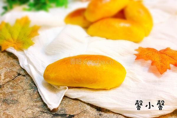 胡萝卜小餐包的做法图解1