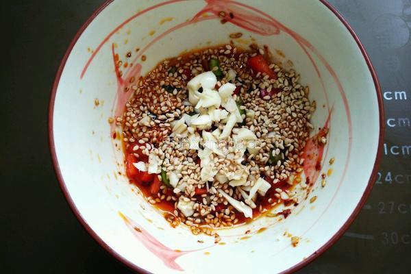 凉拌鸡腿的做法图解6