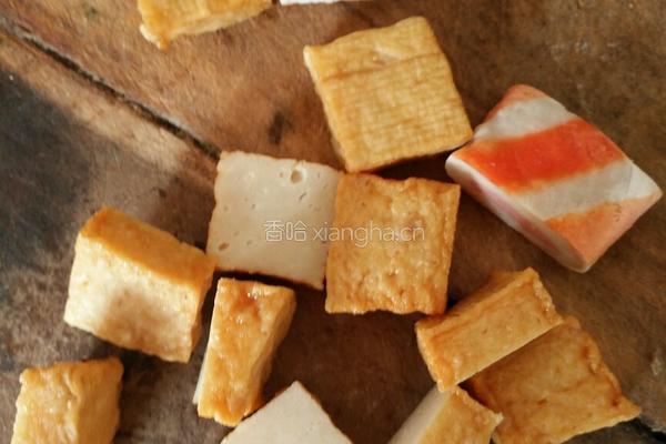 炸鱼豆腐的做法图解1