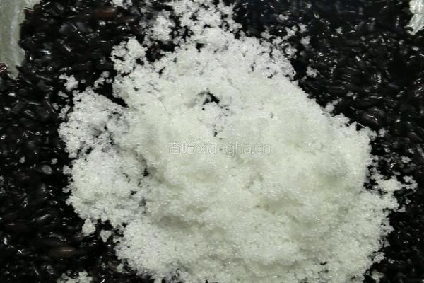 蜂蜜豆沙•乌米饭的做法图解2