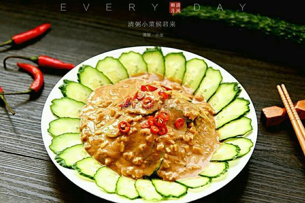 凉拌麻汁黄瓜的做法图解8