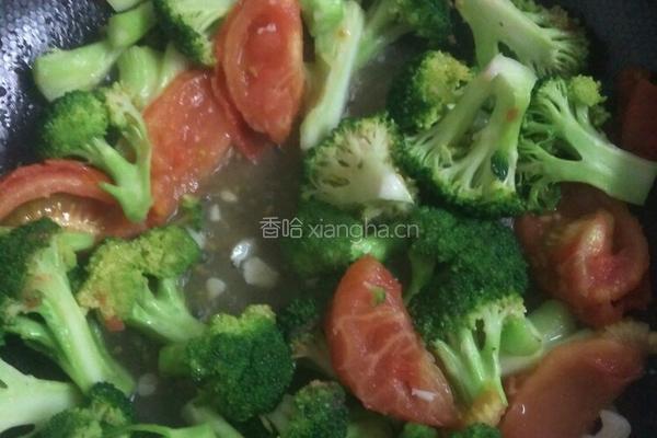 西蓝花炒西红柿的做法图解6