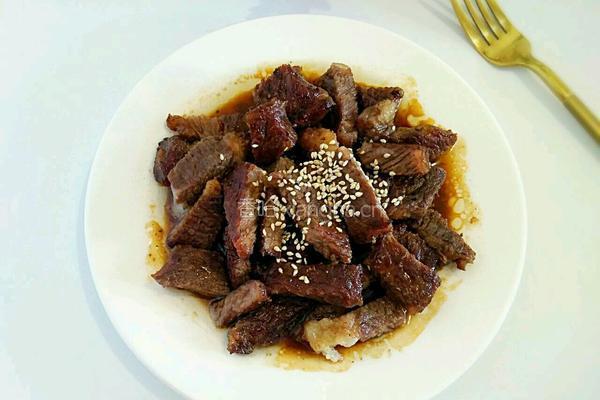 黑椒煎牛排的做法图解10