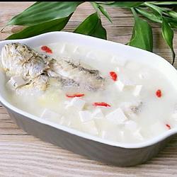 黄花鱼豆腐煲的做法[图]