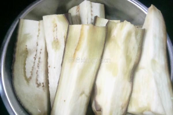 手撕茄条的做法图解3