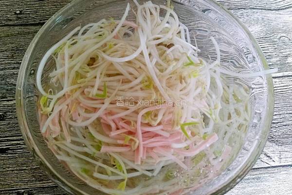凉拌绿豆芽的做法图解5