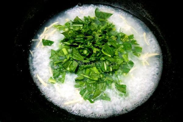 菜心粥的做法图解5