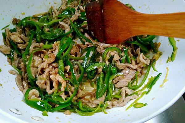 青椒肉丝的做法图解14