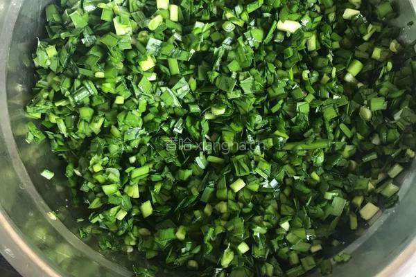韭菜馅馄饨的做法图解2