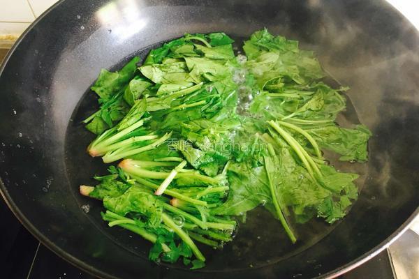 菠菜粉丝汤的做法图解4