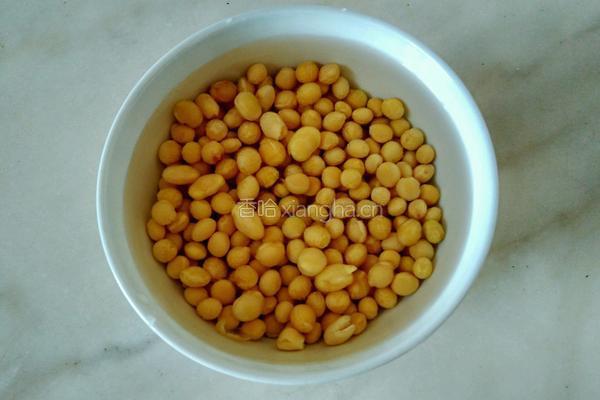 黄豆豆浆的做法图解1