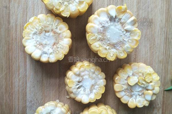 排骨玉米汤的做法图解4