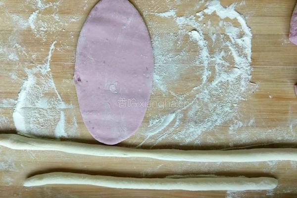 螃蟹馒头的做法图解2