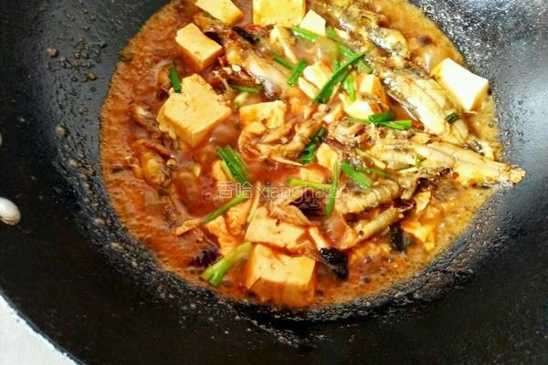 黄鸭鱼炖豆腐的做法图解6