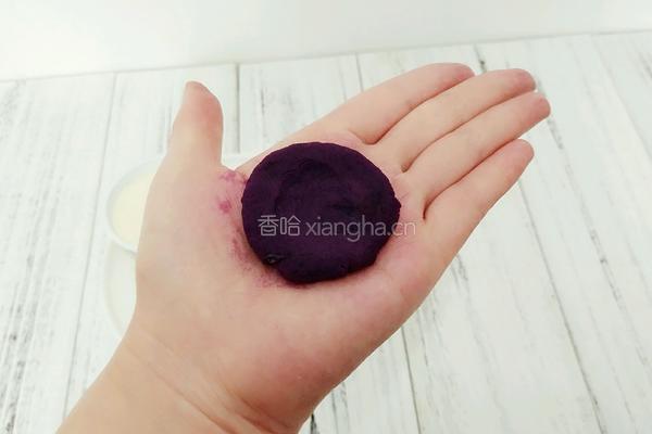 紫薯奶酪球的做法图解3