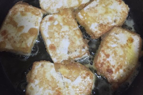 香煎豆腐的做法图解3