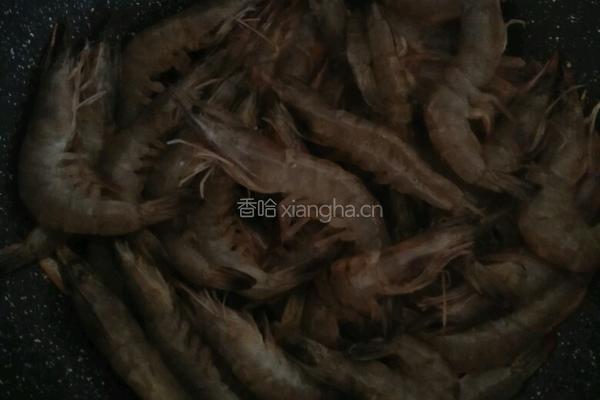 蒜蓉炒虾的做法图解2