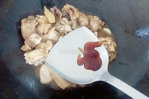 小鸡炖香菇的做法图解8