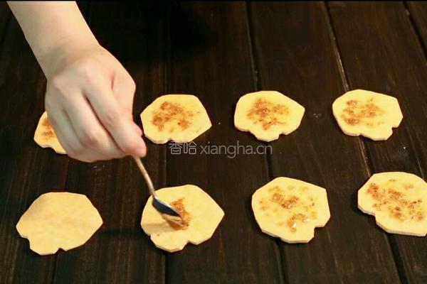 蜜汁红薯片的做法图解3