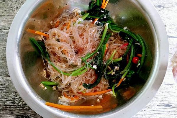 凉拌粉丝菠菜的做法图解12