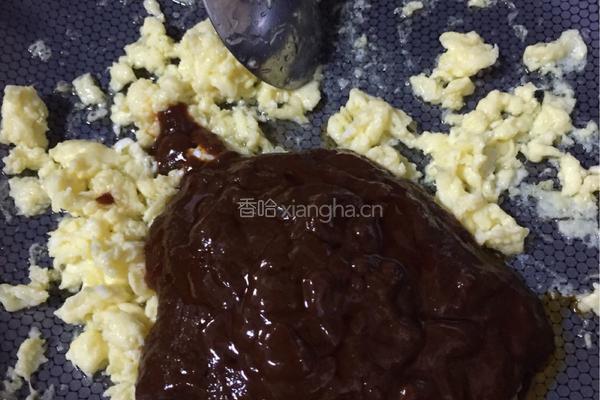 鸡蛋炸香其酱的做法图解7