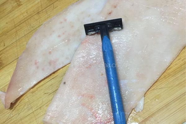 水晶肉皮冻的做法图解2