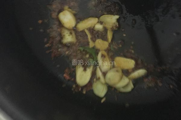 凉拌绿豆芽的做法图解5