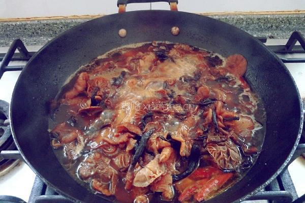 小鸡炖蘑菇的做法图解8