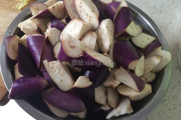 红烧茄子的做法图解2
