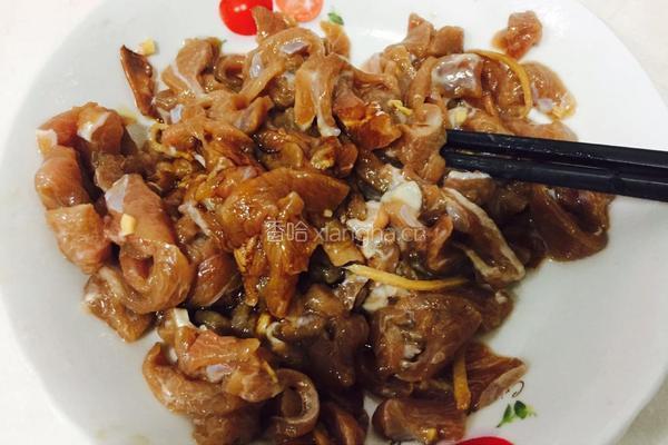 牛肉炒通菜梗的做法图解2