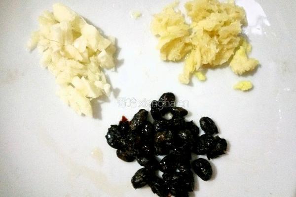 豆豉蒸排骨的做法图解2