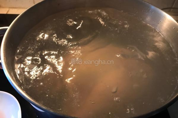 沙姜汁白切鸡的做法图解4