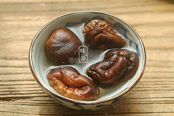 下饭的的滋味家常菜 釀尖椒的做法图解2