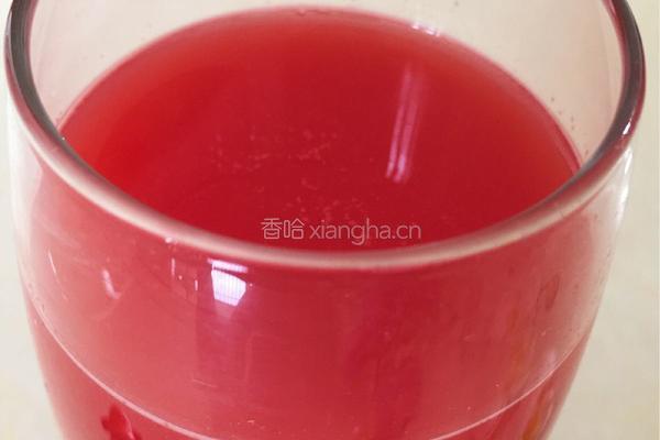 鲜榨西瓜汁的做法图解1