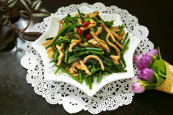 韭菜苔炒鸭肠的做法图解13
