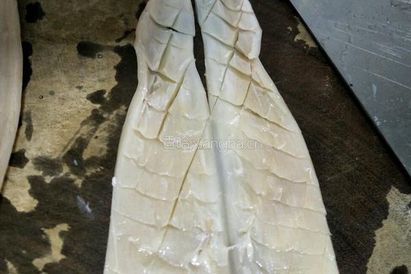 芦笋洋葱炒干鱿鱼的做法图解1